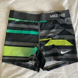 COPY - Nike Pro spandex